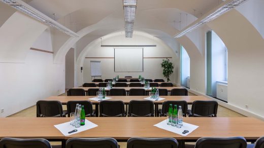 Učebna Přízemí 1 (až 40 míst)